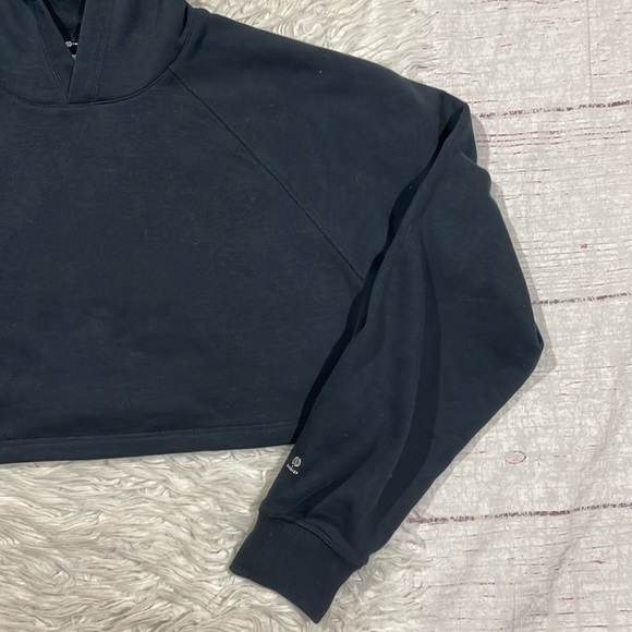 Bandier x Something Navy Cropped Pullover Hoodie in Black - Picture 9 of 12